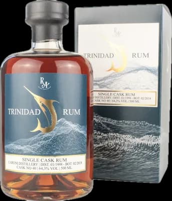 Bouteille de spiritueux : Trinidad Rum de la marque Caroni