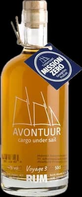 Bouteille de spiritueux : Signature Rum de la marque Avontuur