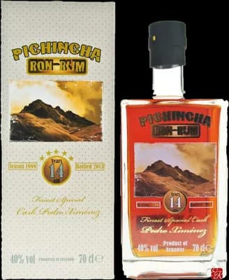 Bouteille de spiritueux : Pichincha Ron-Rum de la marque F&G SRL