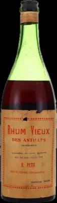 Bouteille de spiritueux : Rhum Vieux des Antilles de la marque R. Petit