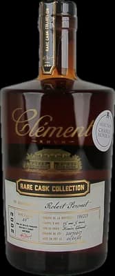 Bouteille de spiritueux : Rare cask collection de la marque Clément