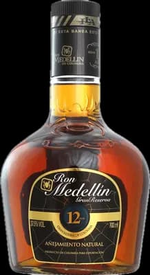 Bouteille de spiritueux : Medellín 12 Ans de la marque Licores De Antioquia