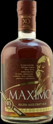 Bouteille de spiritueux : Maximo XO de la marque Oliver & Oliver