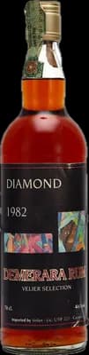Bouteille de spiritueux : Demerara Rum Velier Selection de la marque Diamond