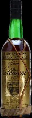 Bouteille de spiritueux : Plantations Terres Rouges 1980s de la marque Clément