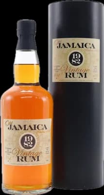 Bouteille de spiritueux : Old Jamaica Vintage Single Cask Rum de la marque Robert Watson Limited
