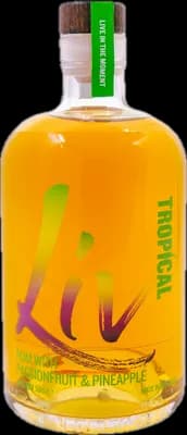 Bouteille de spiritueux : Passionfruit & Pineapple Rum de la marque Liv