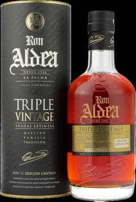 Bouteille de spiritueux : Triple Vintage 2009-2004-1998 de la marque Ron Aldea