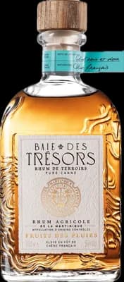 Bouteille de spiritueux : Fruits des Pluies de la marque Baie des Trésors