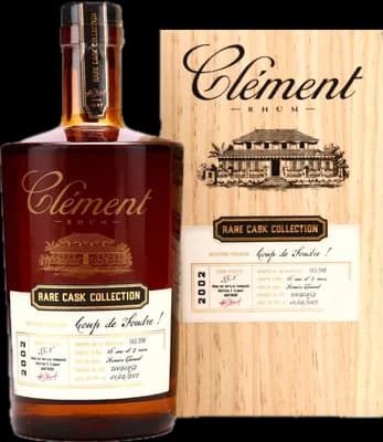 Bouteille de spiritueux : Rare Cask Collection Coup de Foudre de la marque Clément