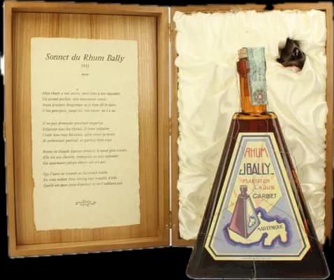 Bouteille de spiritueux : Plantation Lajus du Carbet de la marque J. Bally