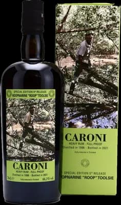 Bouteille de spiritueux : 5th Employees Roopnarine „Roop“ Toolsie de la marque Caroni