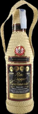 Bouteille de spiritueux : Centenario Black Label de la marque Zacapa