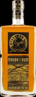 Bouteille de spiritueux : American Oak Aged Rum de la marque Mhoba