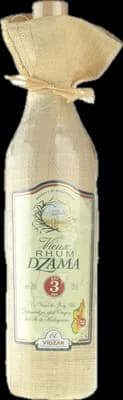 Bouteille de spiritueux : 3 ans d'âge de la marque Dzama