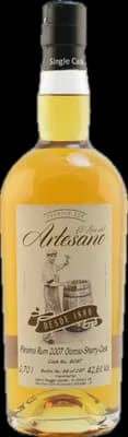 Bouteille de spiritueux : Panama Rum Oloroso Sherry Cask de la marque El Ron del Artesano