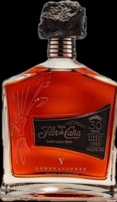 Bouteille de spiritueux : V Generaciones de la marque Flor de Caña