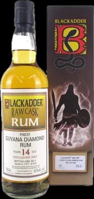 Bouteille de spiritueux : Raw Cask Rum de la marque Diamond