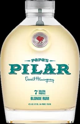 Bouteille de spiritueux : Blonde Rum de la marque Papa's Pilar