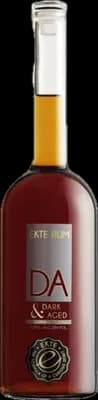 Bouteille de spiritueux : Dark & Aged de la marque Ekte Rum
