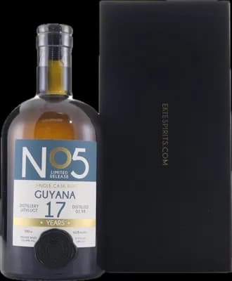 Bouteille de spiritueux : No5 Guyana Rum de la marque Uitvlugt