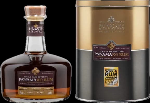Bouteille de spiritueux : Panama XO de la marque Rum & Cane