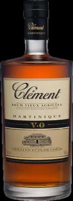 Bouteille de spiritueux : VO de la marque Clément