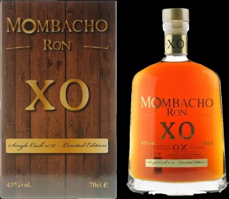 Bouteille de spiritueux : XO de la marque Mombacho