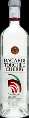 Bouteille de spiritueux : Torched Cherry de la marque Bacardi