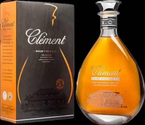 Bouteille de spiritueux : Cuvée Spéciale XO de la marque Clément