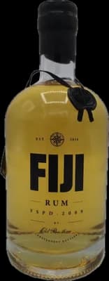 Bouteille de spiritueux : Fiji Rum de la marque South Pacific