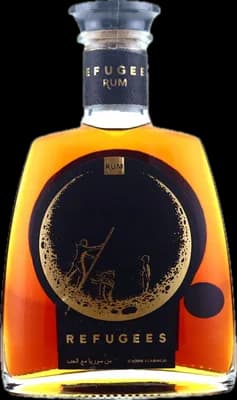 Bouteille de spiritueux : Refugees Rum de la marque Serrano