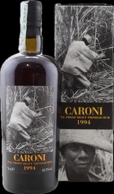 Bouteille de spiritueux : Heavy Trinidad Rum de la marque Caroni