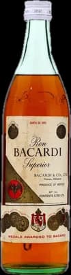 Bouteille de spiritueux : Carta Oro 1970s de la marque Bacardi