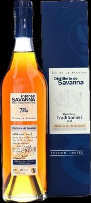 Bouteille de spiritueux : Intense de la marque Savanna