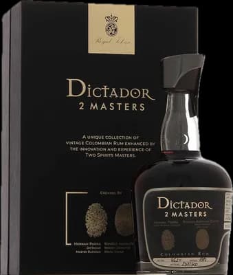 Bouteille de spiritueux : 2 Masters Royal Tokaji 1977 de la marque Dictador