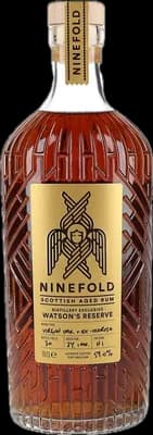Bouteille de spiritueux : Scottish Aged Rum de la marque Ninefold Distillery