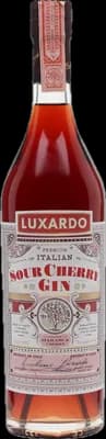Bouteille de spiritueux : Sour Cherry Gin de la marque Luxardo