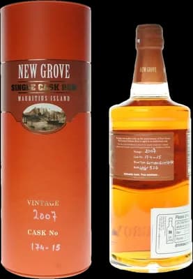 Bouteille de spiritueux : Single Cask Rum de la marque New Grove