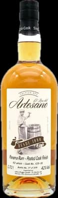 Bouteille de spiritueux : Panama Rum - Peated Cask Finish de la marque El Ron del Artesano