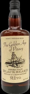 Bouteille de spiritueux : Edward Teach Blackbeard de la marque Caroni
