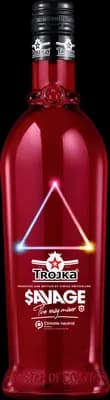 Bouteille de spiritueux : Savage de la marque Trojka
