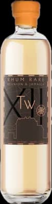 Bouteille de spiritueux : Réunion & Jamaica de la marque Twelve Whisky d’Aubrac