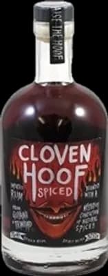 Bouteille de spiritueux : Spiced Rum de la marque Cloven Hoof