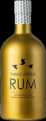 Bouteille de spiritueux : Golden Spiced Rum de la marque Three Wrens