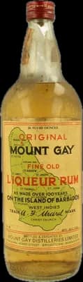Bouteille de spiritueux : Fine Old Liqueur Rum de la marque Mount Gay