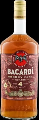 Bouteille de spiritueux : Sherry Cask 4 Years de la marque Bacardi