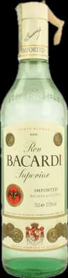 Bouteille de spiritueux : Ron Superior 90's de la marque Bacardi