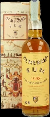 Bouteille de spiritueux : Demerara Rum de la marque Diamond