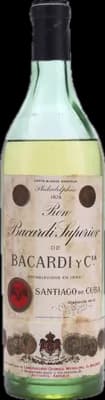 Bouteille de spiritueux : Carta Blanca 1920 de la marque Bacardi